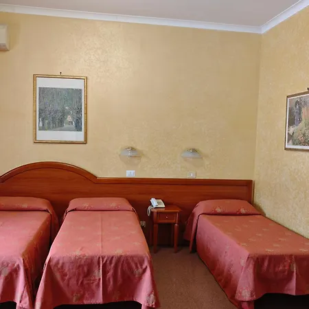 Milo Ξενοδοχείο 3*