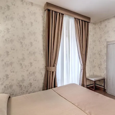 Ξενοδοχείο Milo 3*