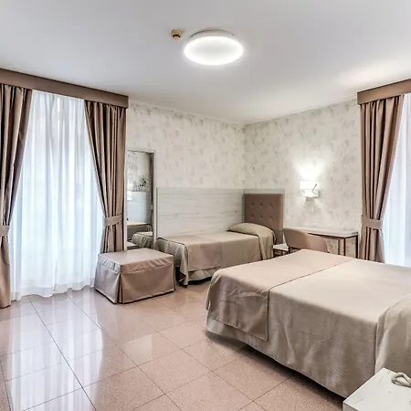 Hotel Milo 3*