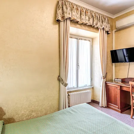 Hotel Milo 3*